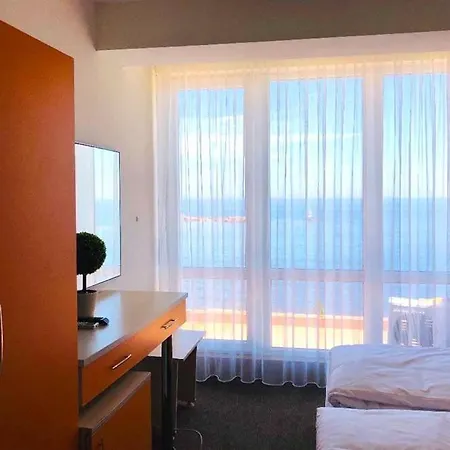 Family Kaylas 2* אקהטופול